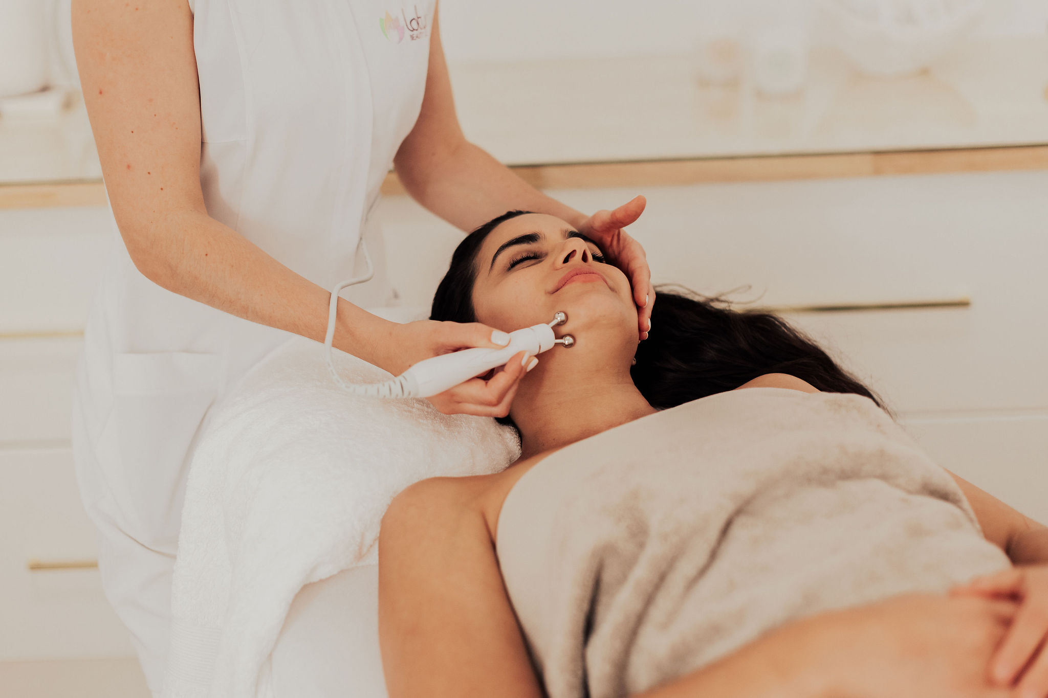 Unik Rise & Shine treatment